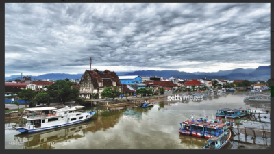 Wolken in Indonesien/ Padang Hafen Getty 2.PNG 