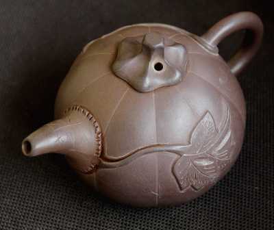Antike Yixing-Teekanne aus der späten Ming-Zeit "Holy Grail of Teapots"